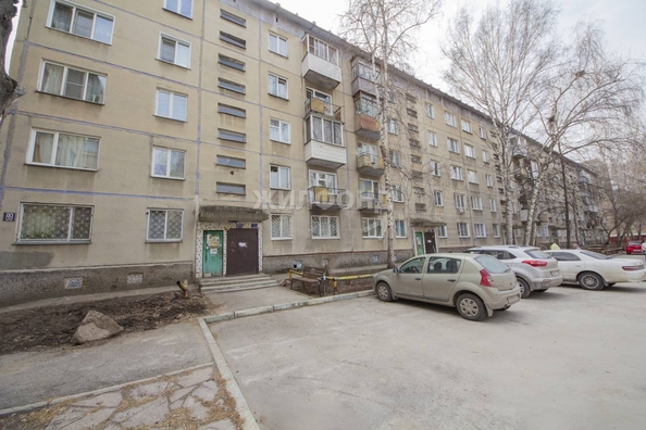 
   Продам 3-комнатную, 57.4 м², Крылова ул, 89

. Фото 24.