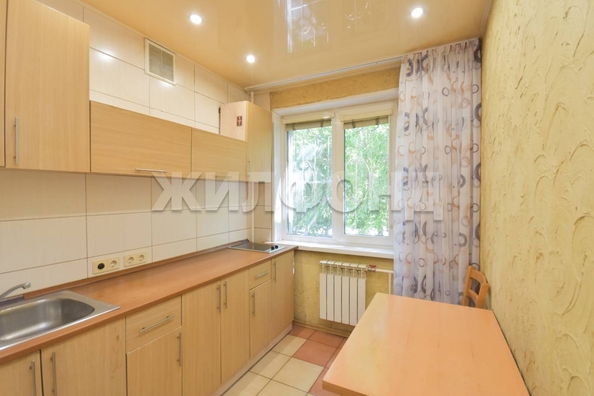 
   Продам 1-комнатную, 29.3 м², Фрунзе ул, 59/1

. Фото 2.