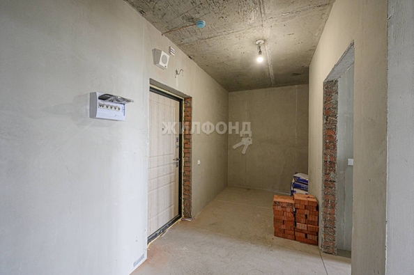 
   Продам 1-комнатную, 45.7 м², Светлановская ул, 52/2

. Фото 4.