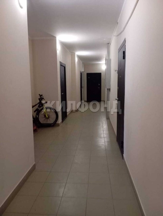 
   Продам 2-комнатную, 43.2 м², Согласия ул (Светлый мкр-н), 5

. Фото 10.