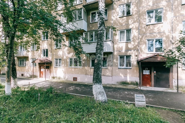 
   Продам 2-комнатную, 43 м², Есенина ул, 35

. Фото 16.