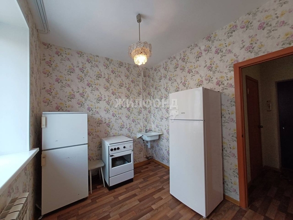 
   Продам 2-комнатную, 45 м², Добролюбова ул, 231

. Фото 22.