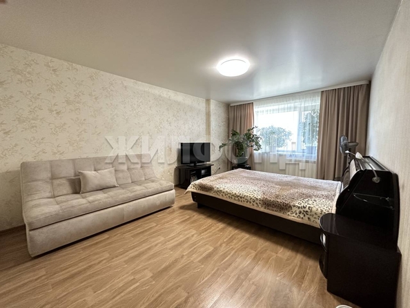 
   Продам 3-комнатную, 100.72 м², Северный мкр, 2

. Фото 13.