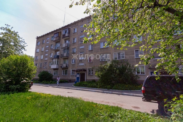 
   Продам 1-комнатную, 28.5 м², Связистов ул, 7

. Фото 11.