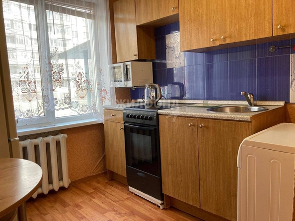 
   Продам 1-комнатную, 29.4 м², Линейная ул, 31/2

. Фото 9.