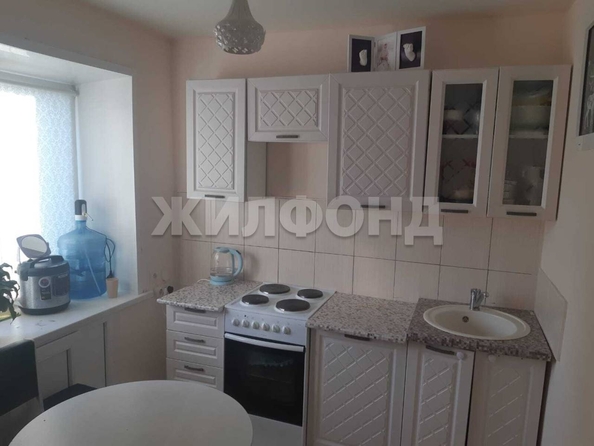 
   Продам 2-комнатную, 40.9 м², Богдана Хмельницкого ул, 4

. Фото 2.