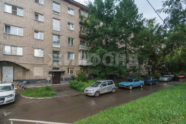 
  Продается 3-комн. квартира, 55.2 м², Богдана Хмельницкого ул, д. 6
. Фото 2.