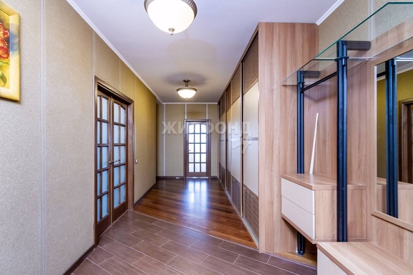 
   Продам 3-комнатную, 109.4 м², Дуси Ковальчук ул, 252

. Фото 19.