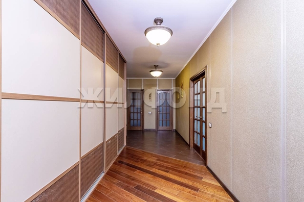 
   Продам 3-комнатную, 109.4 м², Дуси Ковальчук ул, 252

. Фото 20.