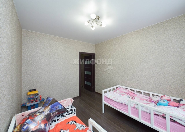 
   Продам 3-комнатную, 63 м², Красных Зорь ул, 3

. Фото 10.