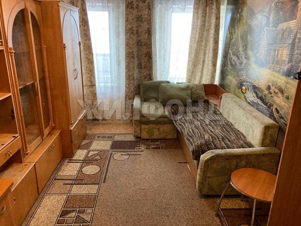 
   Продам комнату, 13.8 м², Выборная ул, 99/4

. Фото 1.