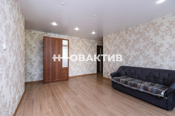 
   Продам 3-комнатную, 57.7 м², Блюхера ул, 37

. Фото 8.