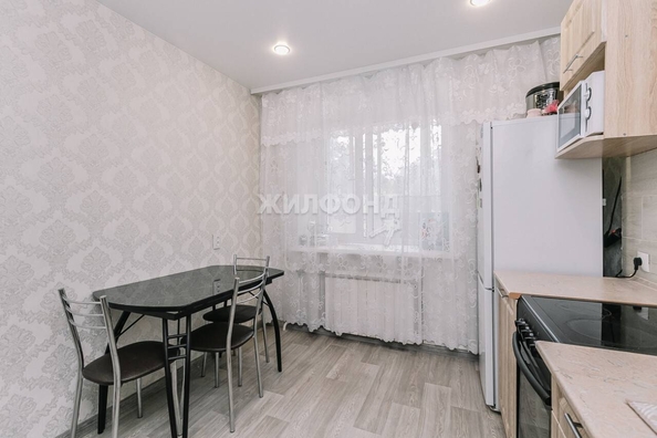 
   Продам 1-комнатную, 35.1 м², Добролюбова ул, 154/1

. Фото 14.