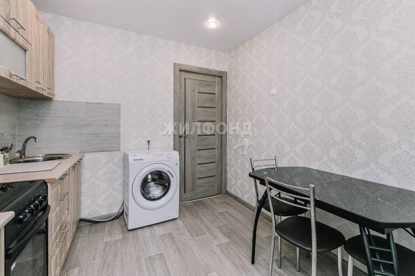 
   Продам 1-комнатную, 35.1 м², Добролюбова ул, 154/1

. Фото 16.