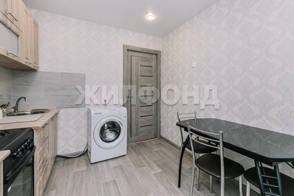
   Продам 1-комнатную, 35.1 м², Добролюбова ул, 154/1

. Фото 13.