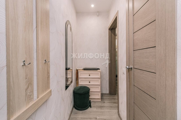 
   Продам 1-комнатную, 29.7 м², Богдана Хмельницкого ул, 20

. Фото 19.