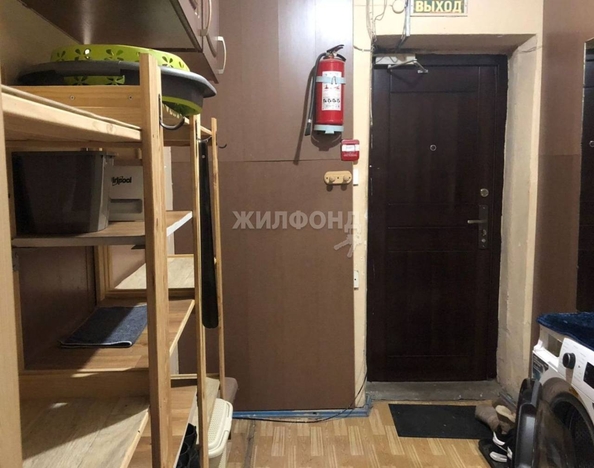 
   Продам секционку, 12.4 м², Планировочная ул, 11/1

. Фото 10.