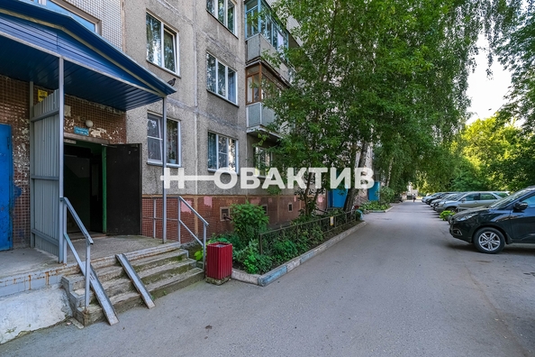 
   Продам 3-комнатную, 62.1 м², Гусинобродское ш, 25

. Фото 35.