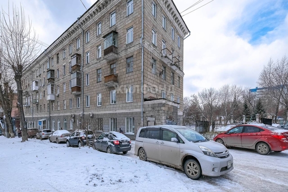 
   Продам 2-комнатную, 56.1 м², Сибиряков-Гвардейцев ул, 36

. Фото 22.