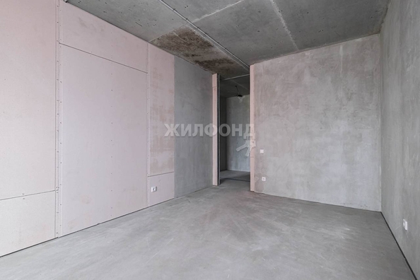 
   Продам 3-комнатную, 76.4 м², Чикаго

. Фото 24.