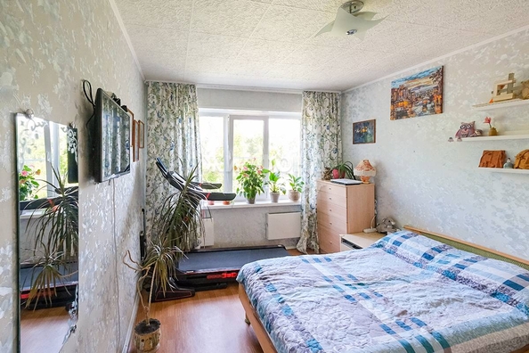 
   Продам 3-комнатную, 63.4 м², Зорге ул, 60

. Фото 2.