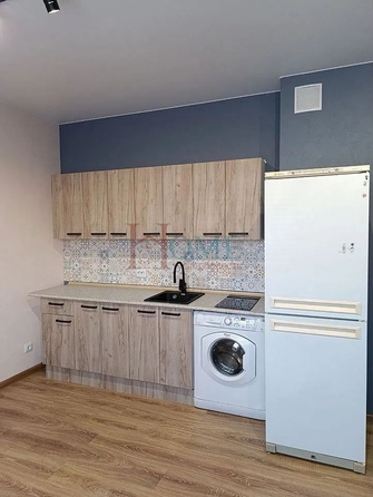 
  Сдам в аренду 1-комнатную квартиру, 37 м², Новосибирск

. Фото 1.