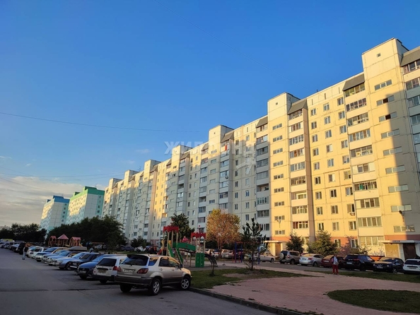 
   Продам 2-комнатную, 57.8 м², В. Высоцкого ул, 41/4

. Фото 33.