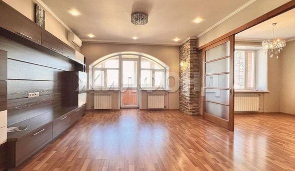 
  Продается 3-комн. квартира, 96.9 м², Гоголя ул, д. 42
. Фото 7.
