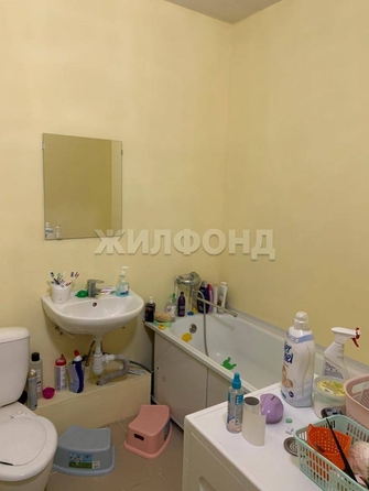 
   Продам 4-комнатную, 129.7 м², Виктора Уса ул, 7/1

. Фото 5.