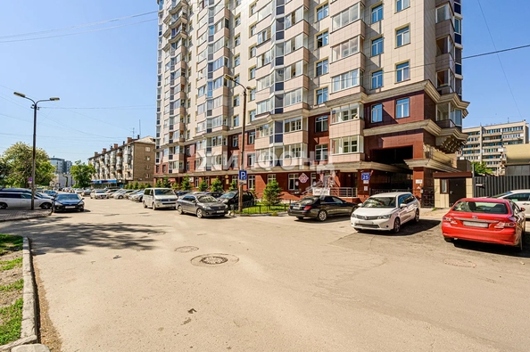 
   Продам 4-комнатную, 143 м², Романова ул, 25

. Фото 29.