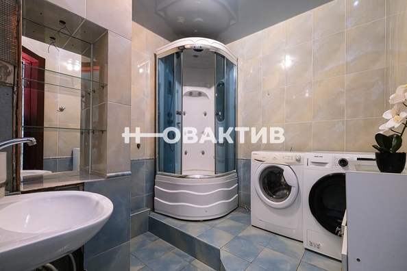 
   Продам таунхаус, 307.1 м², Новосибирск

. Фото 31.