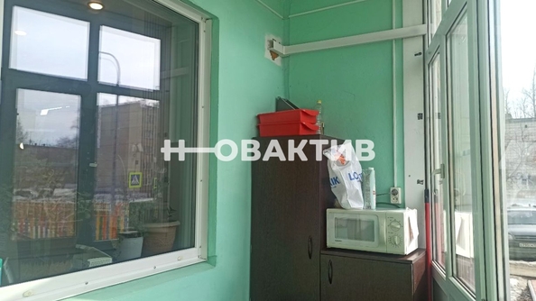 
   Продам помещение свободного назначения, 37 м², Микрорайон тер, 11А

. Фото 5.