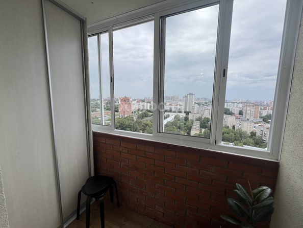 
   Продам 1-комнатную, 33 м², Бориса Богаткова ул, 260/1

. Фото 12.