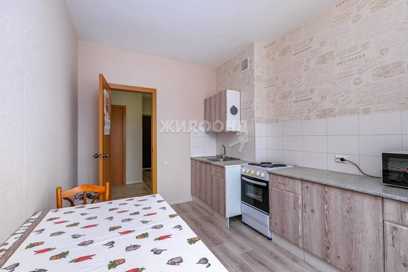 
   Продам 2-комнатную, 60 м², Оловозаводская ул, 15

. Фото 9.