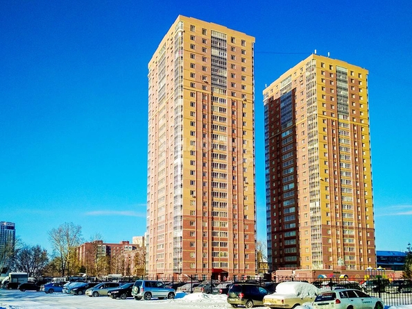 
   Продам 2-комнатную, 60 м², Оловозаводская ул, 15

. Фото 17.