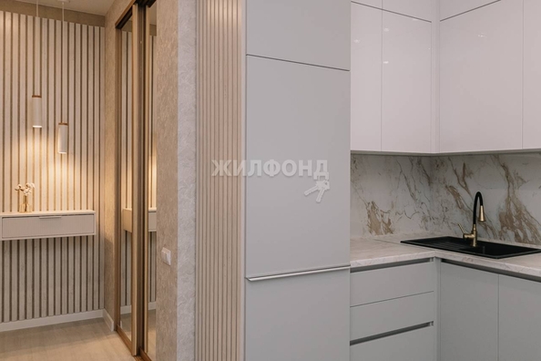 
   Продам 2-комнатную, 41.6 м², Семьи Шамшиных ул, 91

. Фото 4.