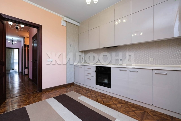 
   Продам 3-комнатную, 83.2 м², Серафимовича ул, 18а

. Фото 15.