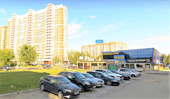 
   Сдам торговое помещение, 7.8 м², Дуси Ковальчук ул, 75/3

. Фото 3.