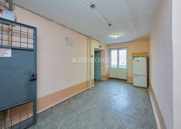 
   Продам секционку, 11.5 м², Каменская ул, 26

. Фото 14.