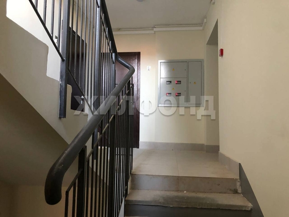 
   Продам 1-комнатную, 42.3 м², , 55

. Фото 2.