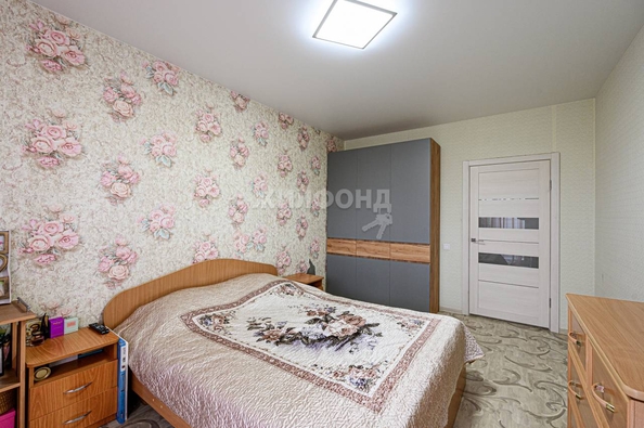 
   Продам 2-комнатную, 40.5 м², Приморская ул, 24

. Фото 10.