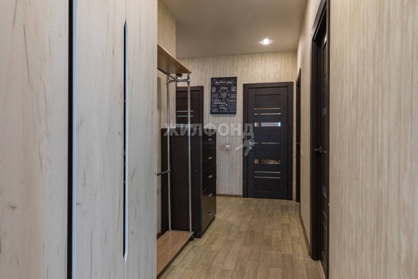 
   Продам 2-комнатную, 53.5 м², Кирова ул, 236

. Фото 12.