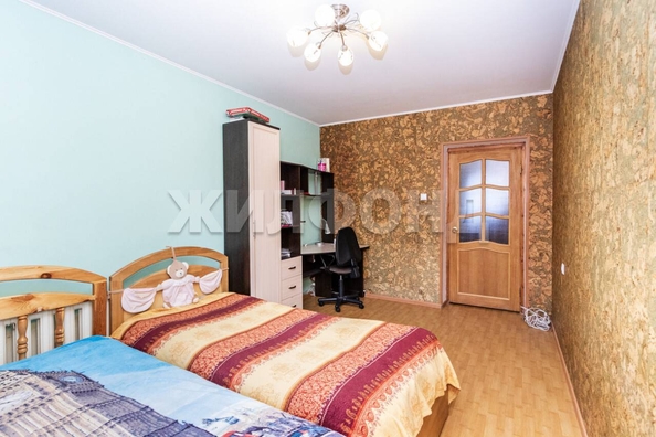 
   Продам 3-комнатную, 79.9 м², Краснообск, 218

. Фото 4.