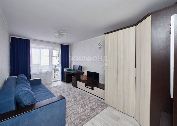 
   Продам 3-комнатную, 59.8 м², Железнодорожная ул, 2

. Фото 2.