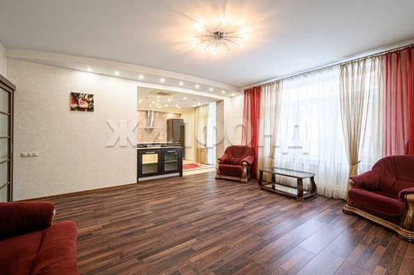
   Продам 3-комнатную, 117.4 м², Щетинкина ул, 49

. Фото 6.