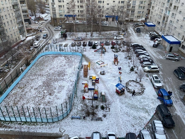 
   Продам 3-комнатную, 60 м², Пархоменко ул, 26

. Фото 3.