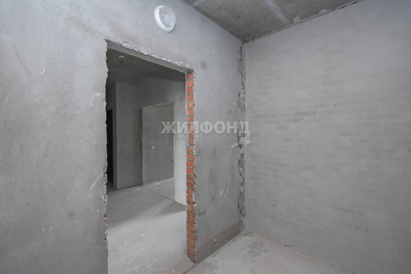 
   Продам 3-комнатную, 71.3 м², Сухарная ул, 109

. Фото 18.