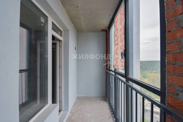 
   Продам 3-комнатную, 71.3 м², Сухарная ул, 109

. Фото 25.