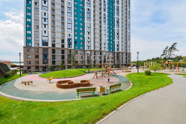 
   Продам 3-комнатную, 71.3 м², Сухарная ул, 109

. Фото 58.