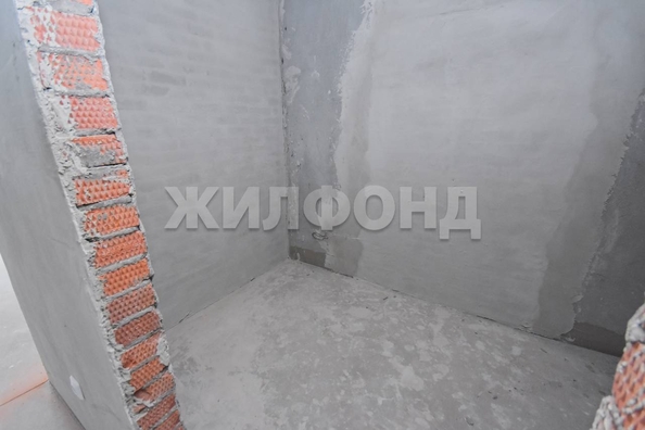 
   Продам 3-комнатную, 71.3 м², Сухарная ул, 109

. Фото 14.